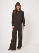 REPEAT SWEATPANTS DARK BROWN