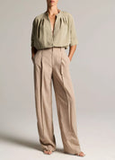 VINCE HIGH RISE PLEATED TENCEL TROUSER DRIED BLOSSOM