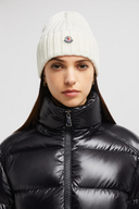MONCLER LOGO BEANIE ECRU