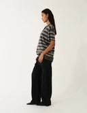 THE GARMENT STRIPED POLO KNIT GREY