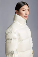MONCLER ABBAYE SHORT DOWN JACKET IVORY