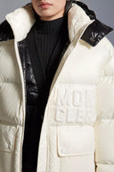 MONCLER ABBAYE SHORT DOWN JACKET IVORY