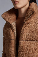 MONCLER SEGURA TEDDY SHORT DOWN JACKET CAMEL