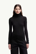 MONCLER TURTLENECK BLACK